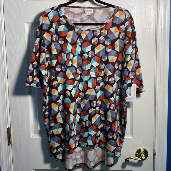 NWT LulaRoe Irma Oversized Tunic Top, Small - Picture 1 of 7